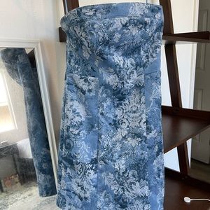 urban outfitters strapless dress